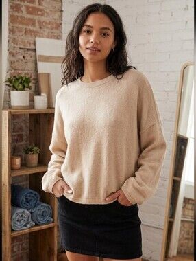 Streetwear Society Beige Oversized Sweater – Soft & Trendy-S/M
